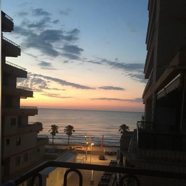 Apartamento Oropesa Del Mar En Primera Linea De Playa Eksteriør billede